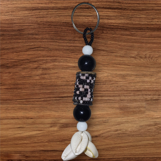 PORTE CLEF EN PERLES